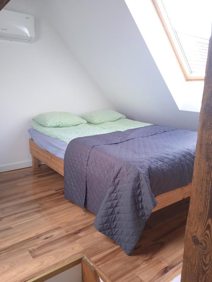 Appartement Lazy Days Attic City Center à Katowice Extérieur photo